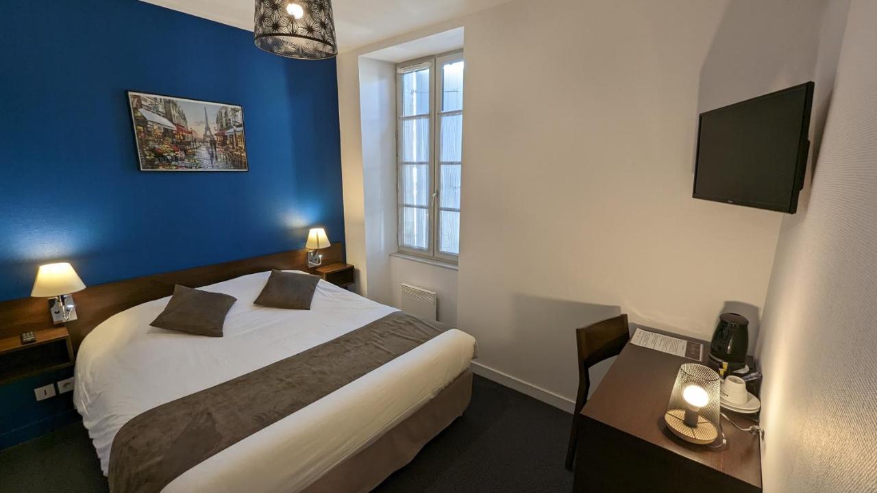 Hotel Restaurant Le Lion D'Or Gémozac Eksteriør billede
